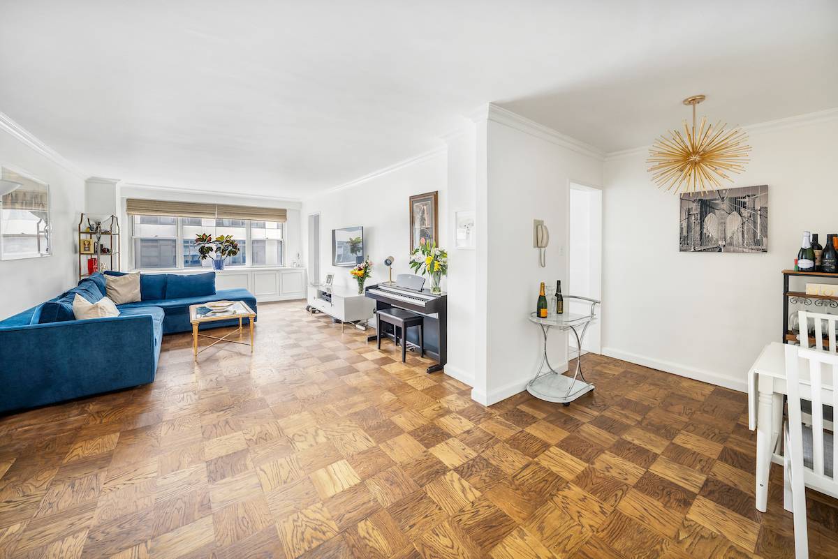 Manhattan, NY 10021,420 E 72nd Street #8C