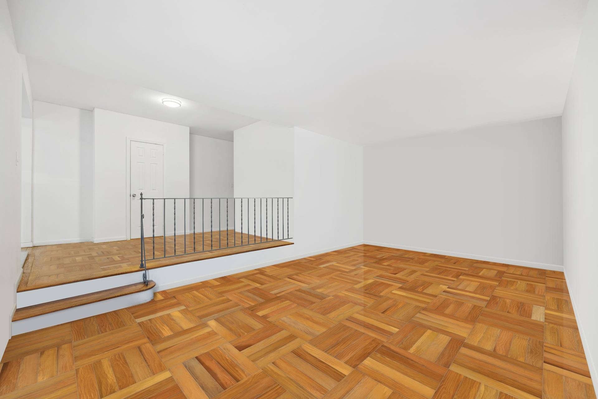 Queens, NY 11374,98-50 67th Avenue #5-A