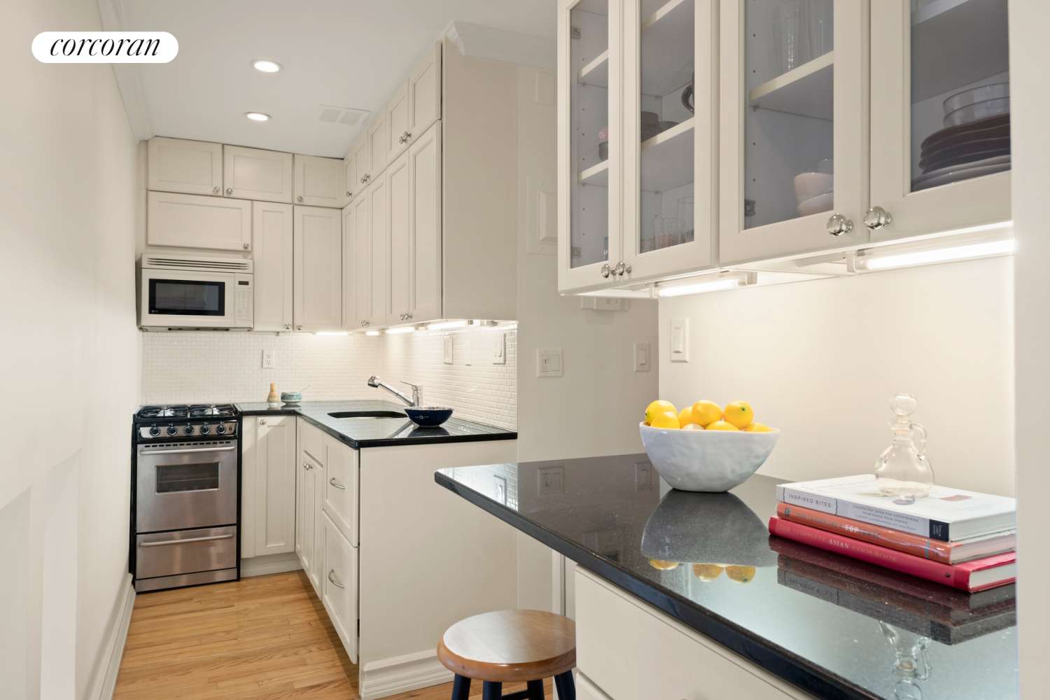Manhattan, NY 10010,160 E 26TH Street #5E