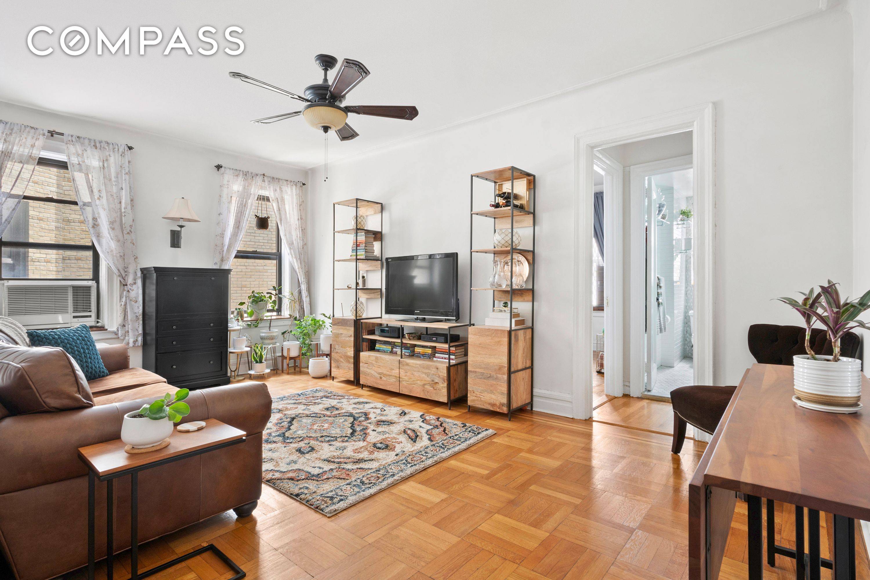 Manhattan, NY 10033,371 Fort Washington Avenue #5G