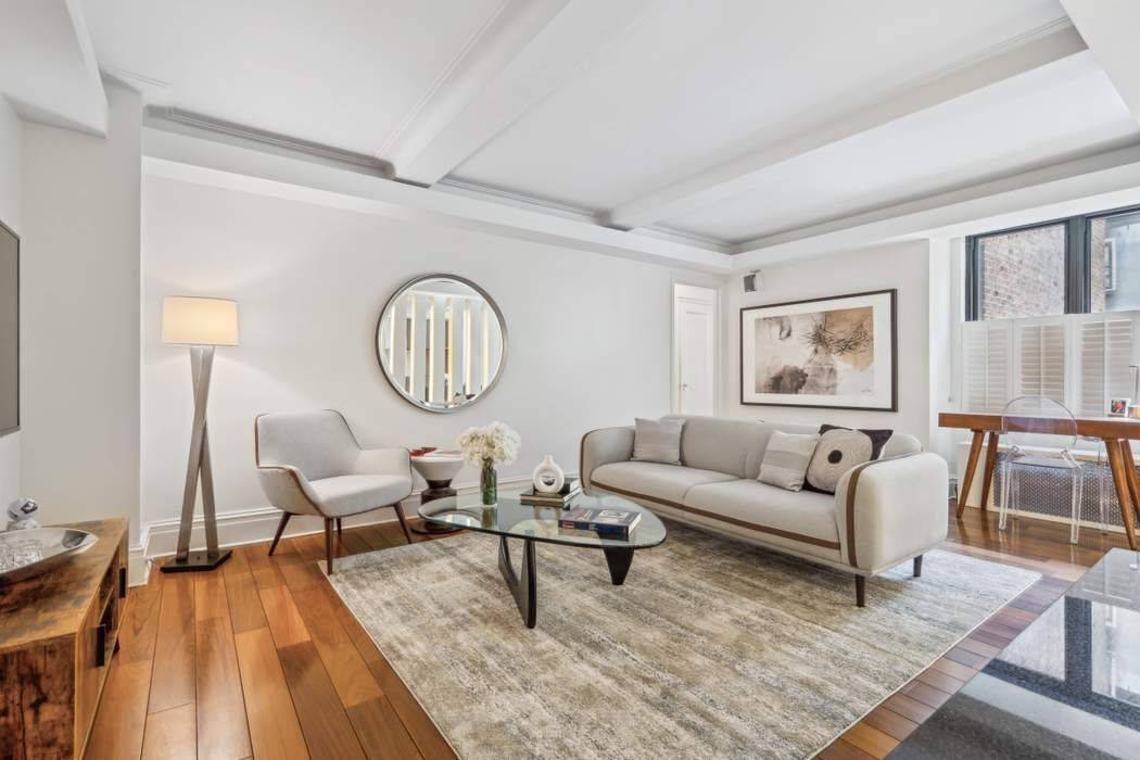 Manhattan, NY 10022,333 E 53rd Street #1J