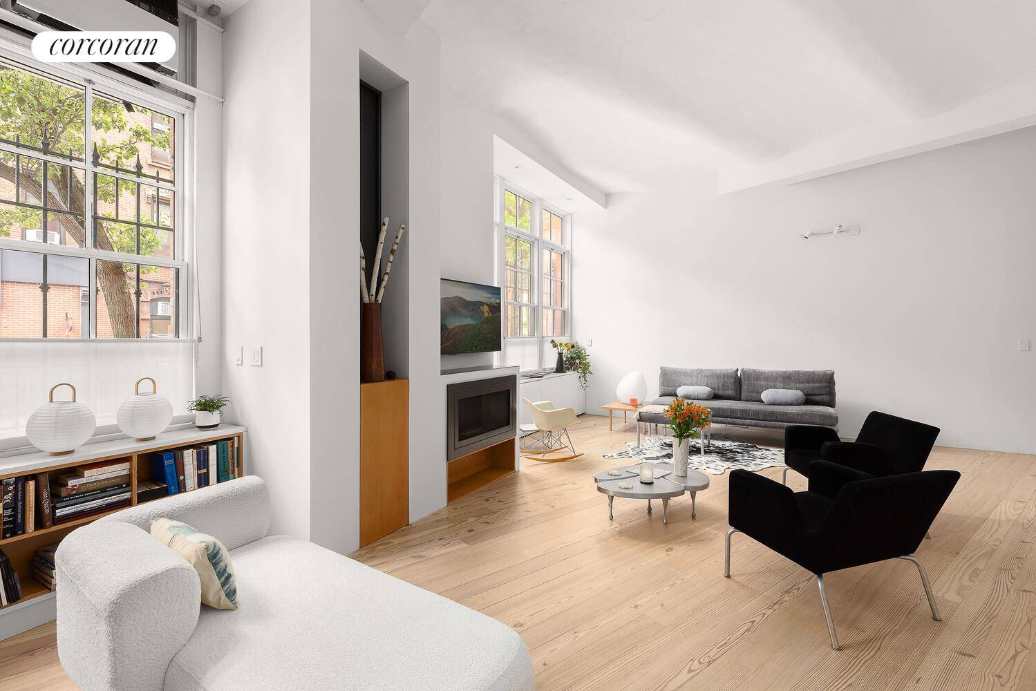 Manhattan, NY 10014,720 GREENWICH Street #1A