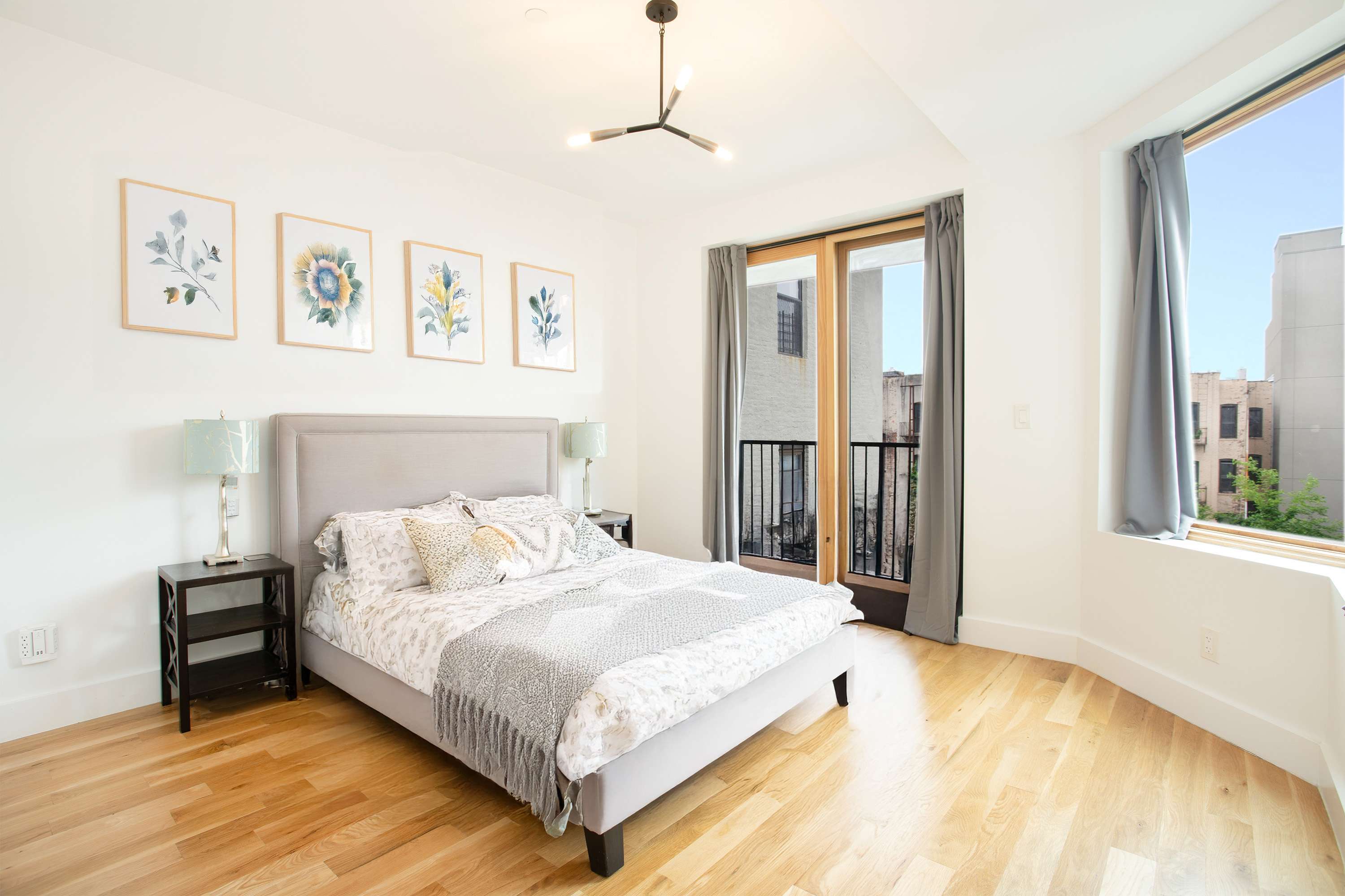 Brooklyn, NY 11238,529 Park Place #401