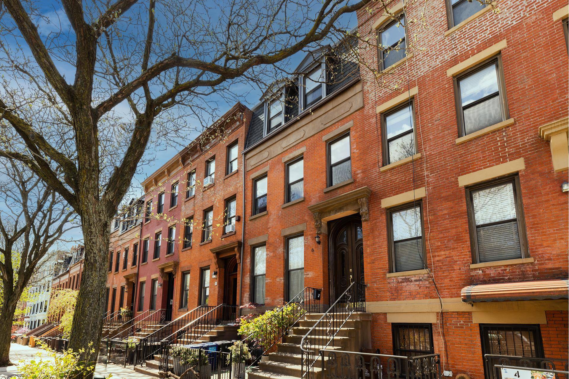 Brooklyn, NY 11231,6 3RD Street