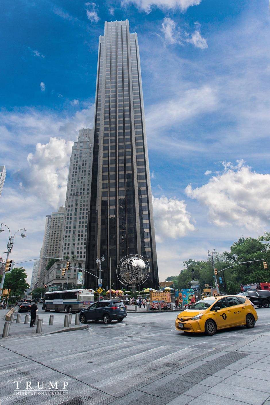 Manhattan, NY 10023,1 Central Park W #39-G