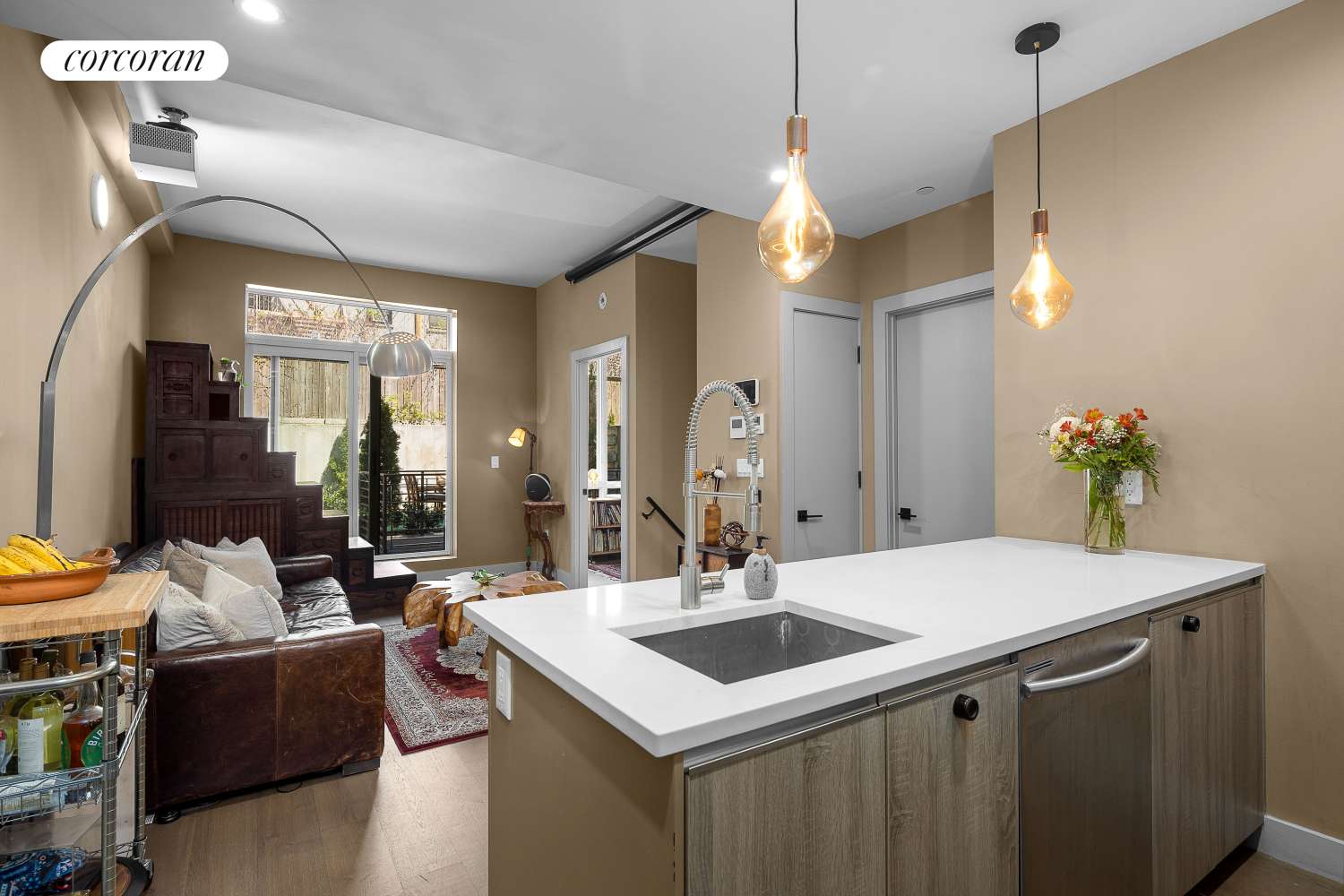 Brooklyn, NY 11233,1325 HERKIMER Street #102