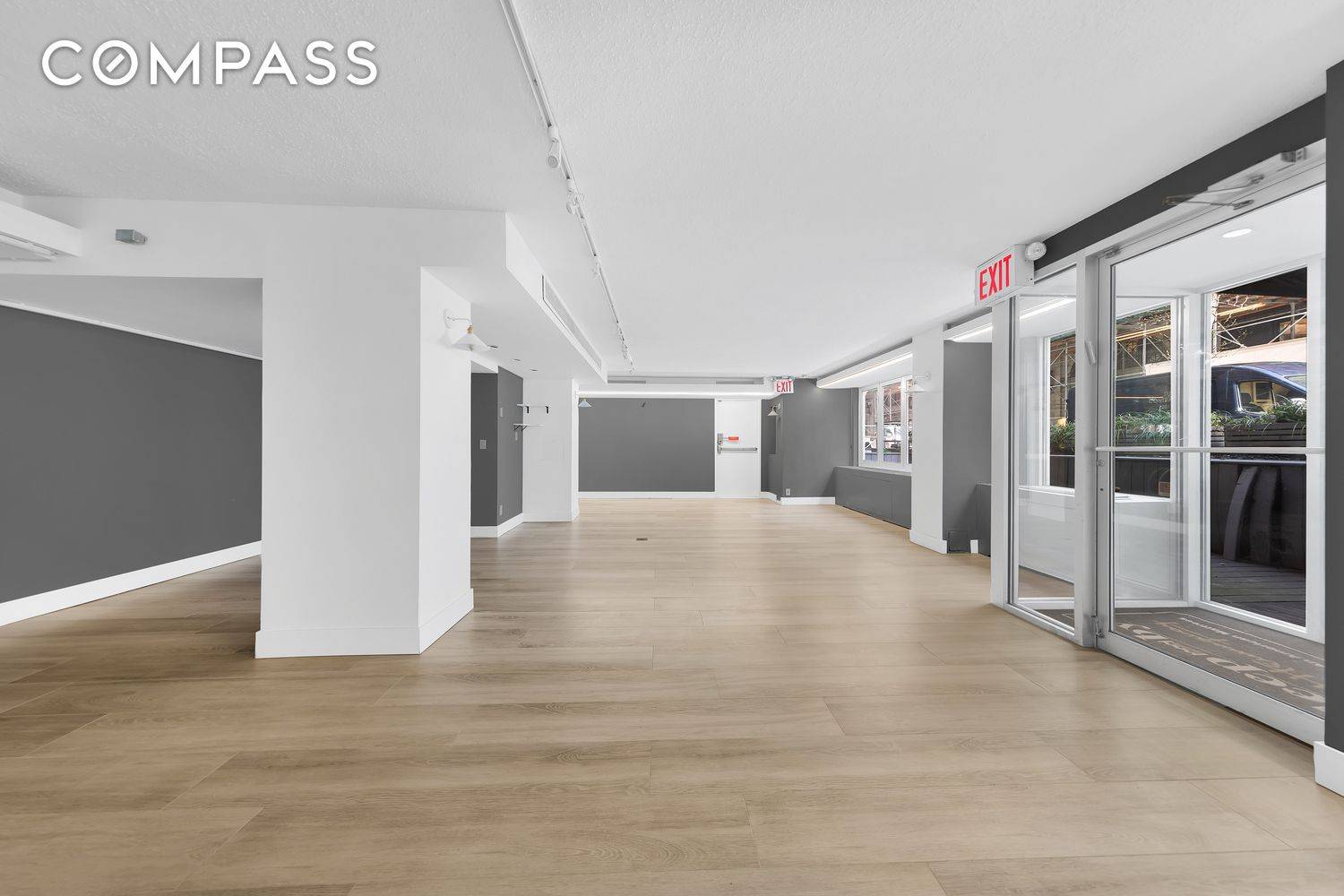 Manhattan, NY 10022,222 E 58th Street #RETAIL