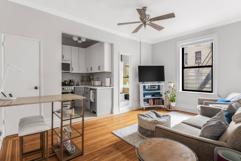 Manhattan, NY 10033,804 W 180th Street #37