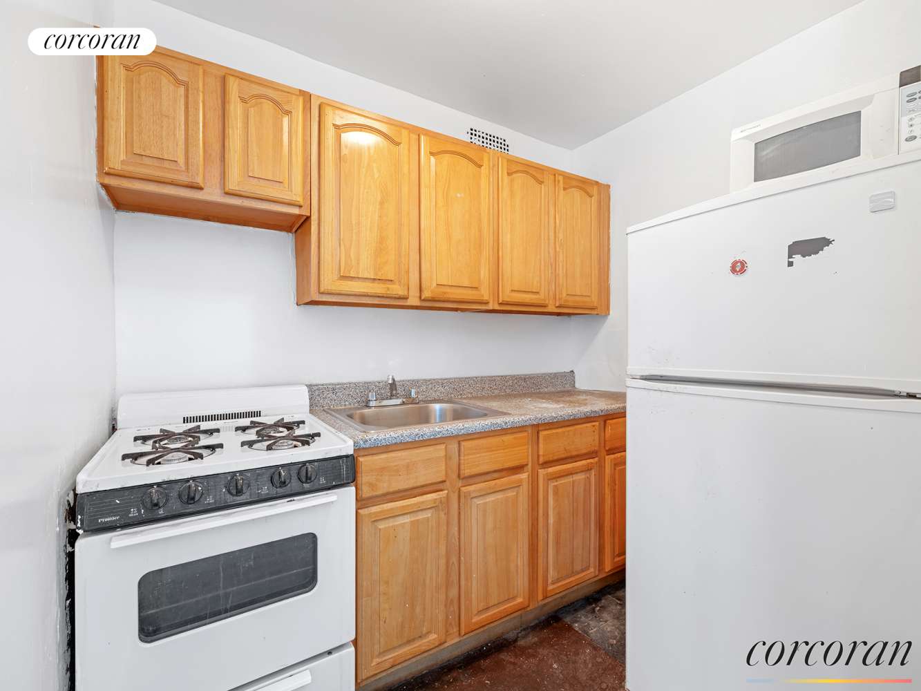 Brooklyn, NY 11205,185 HALL Street #1410