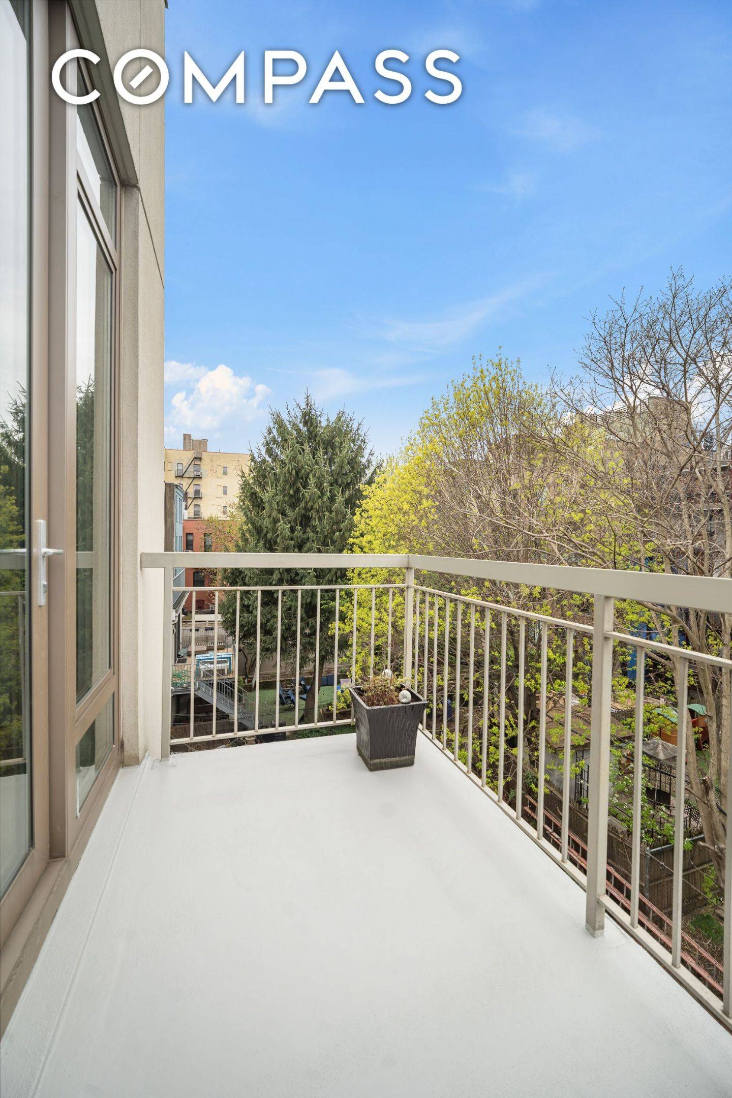 Brooklyn, NY 11216,315 Gates Avenue #3L