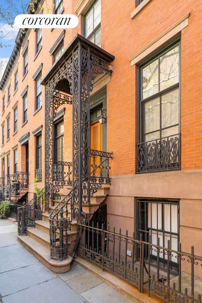 Manhattan, NY 10014,64 JANE Street #1