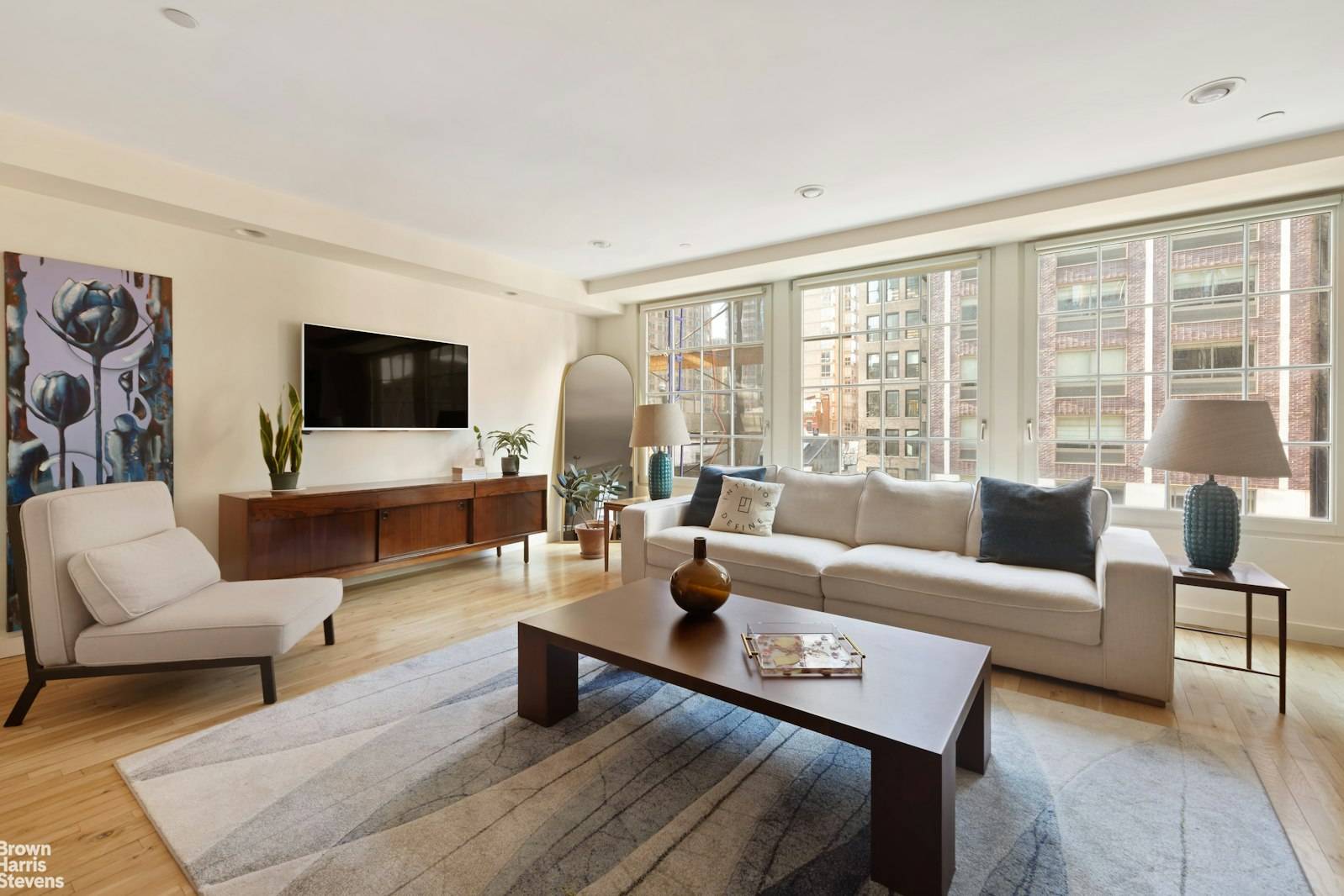 Manhattan, NY 10001,111 W 28TH Street #6B
