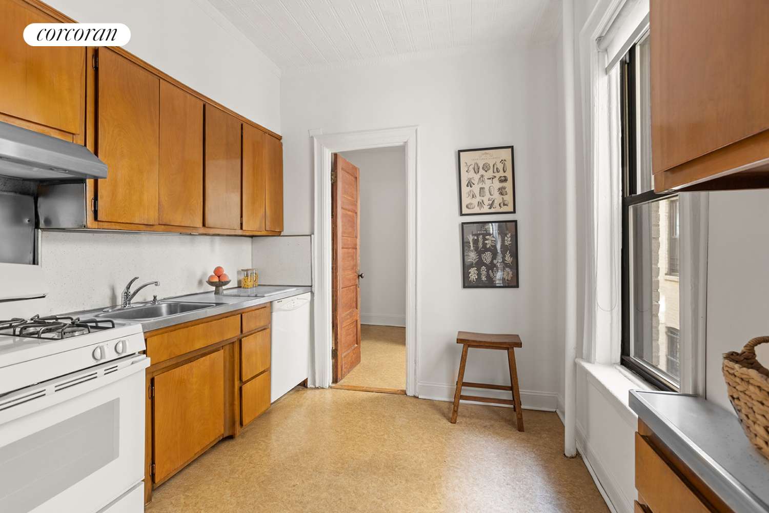 Brooklyn, NY 11215,511 8TH Avenue