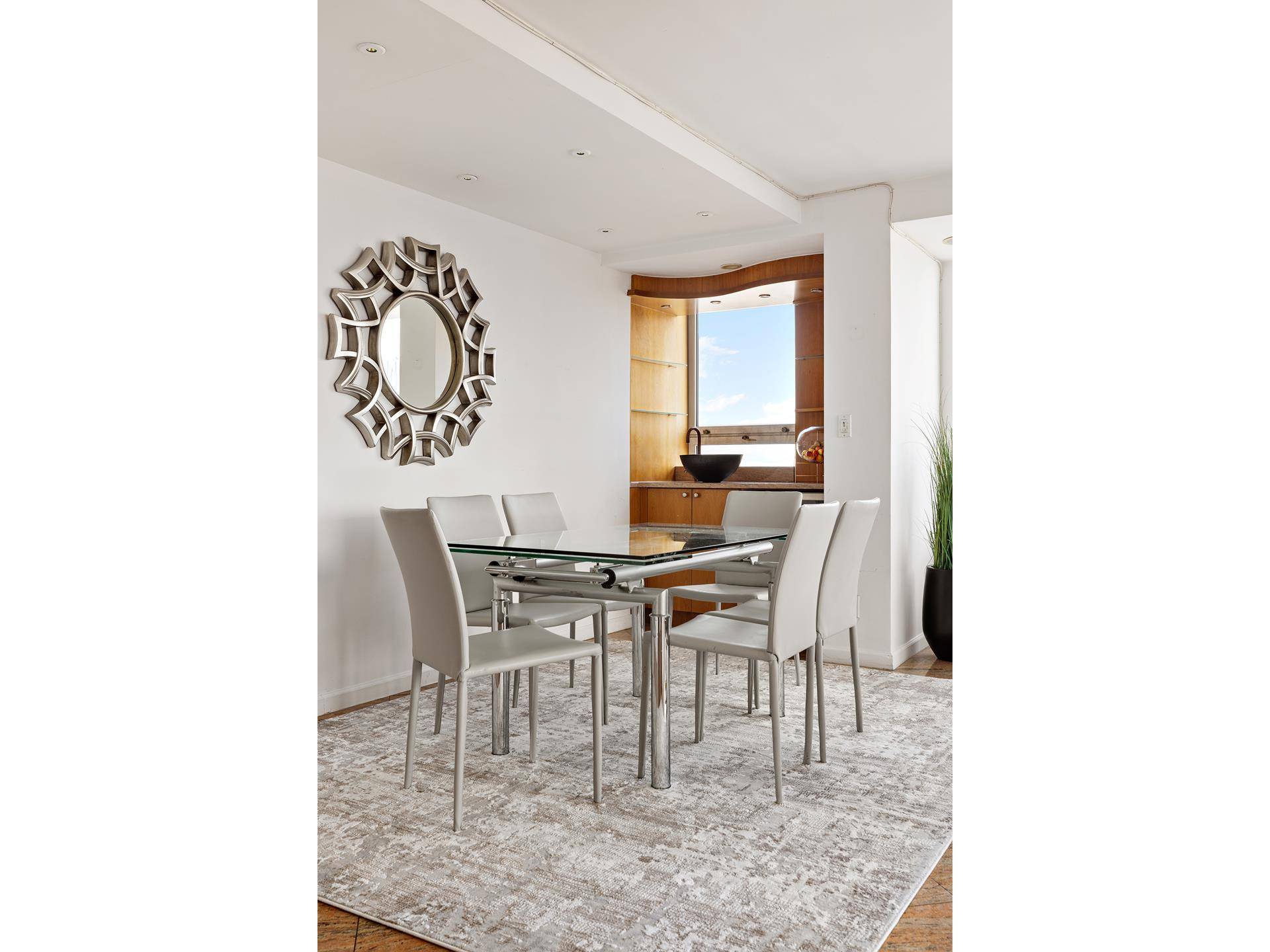 Manhattan, NY 10075,404 E 79TH Street #28FG