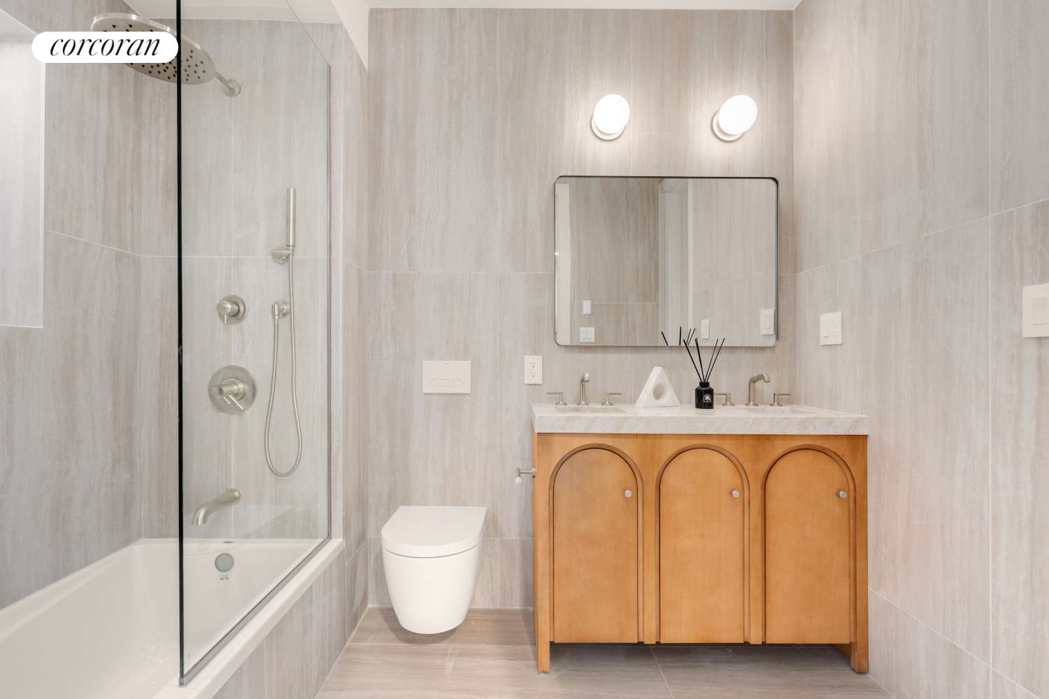 Brooklyn, NY 11205,166 WASHINGTON Avenue #3B