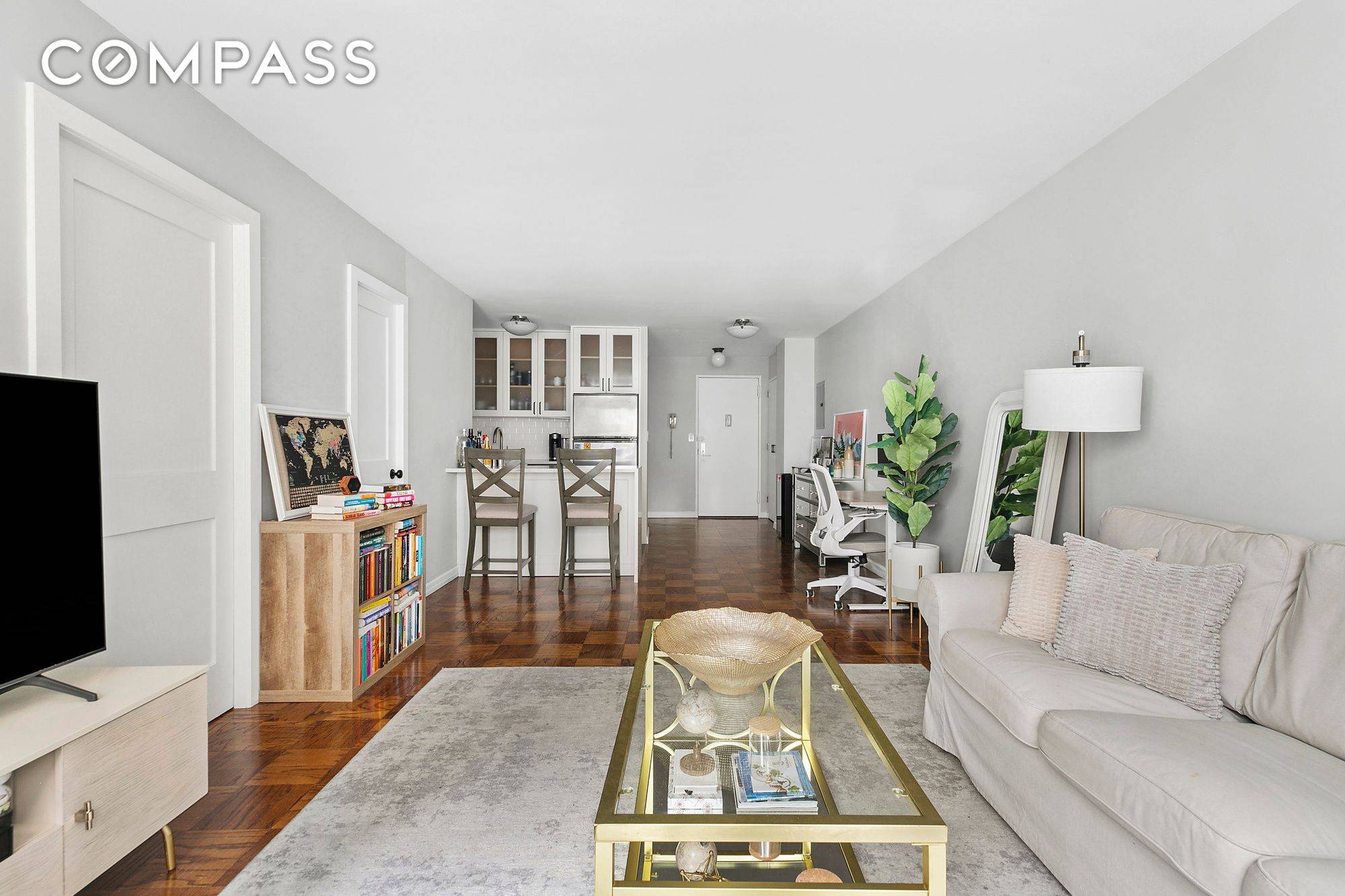 Manhattan, NY 10011,16 W 16th Street #3RN