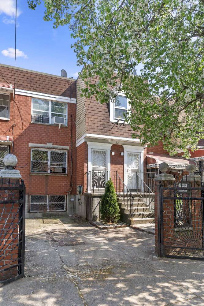 Brooklyn, NY 11221,92 STOCKHOLM Street