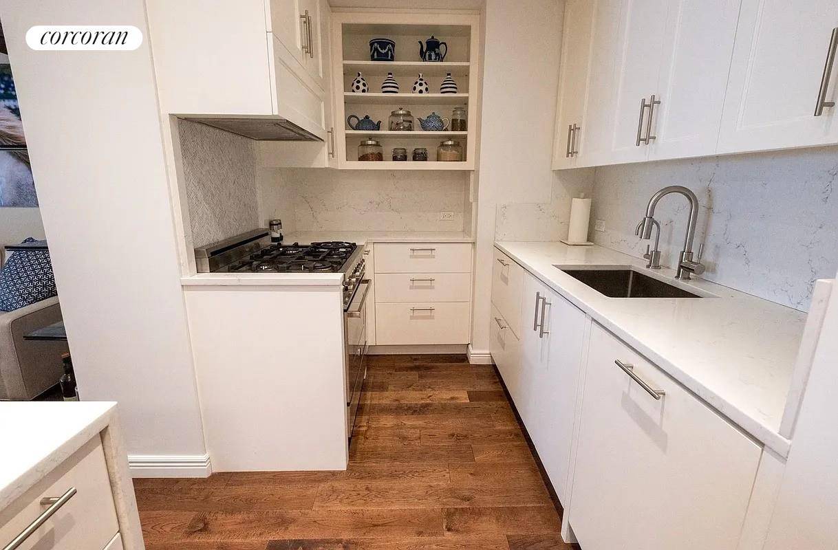 Manhattan, NY 10022,303 E 57TH Street #16F
