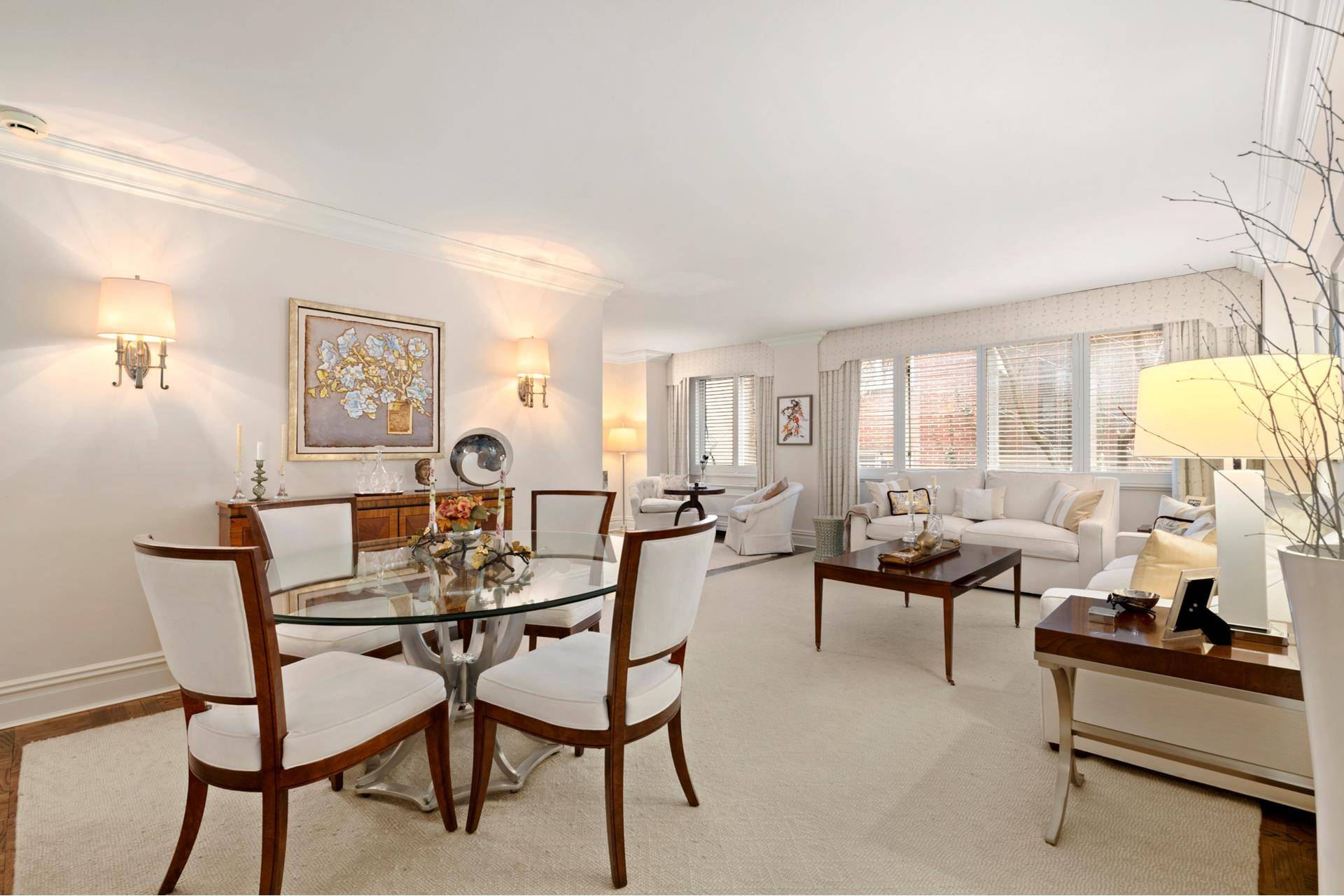 Manhattan, NY 10021,10 E 70TH Street #2B