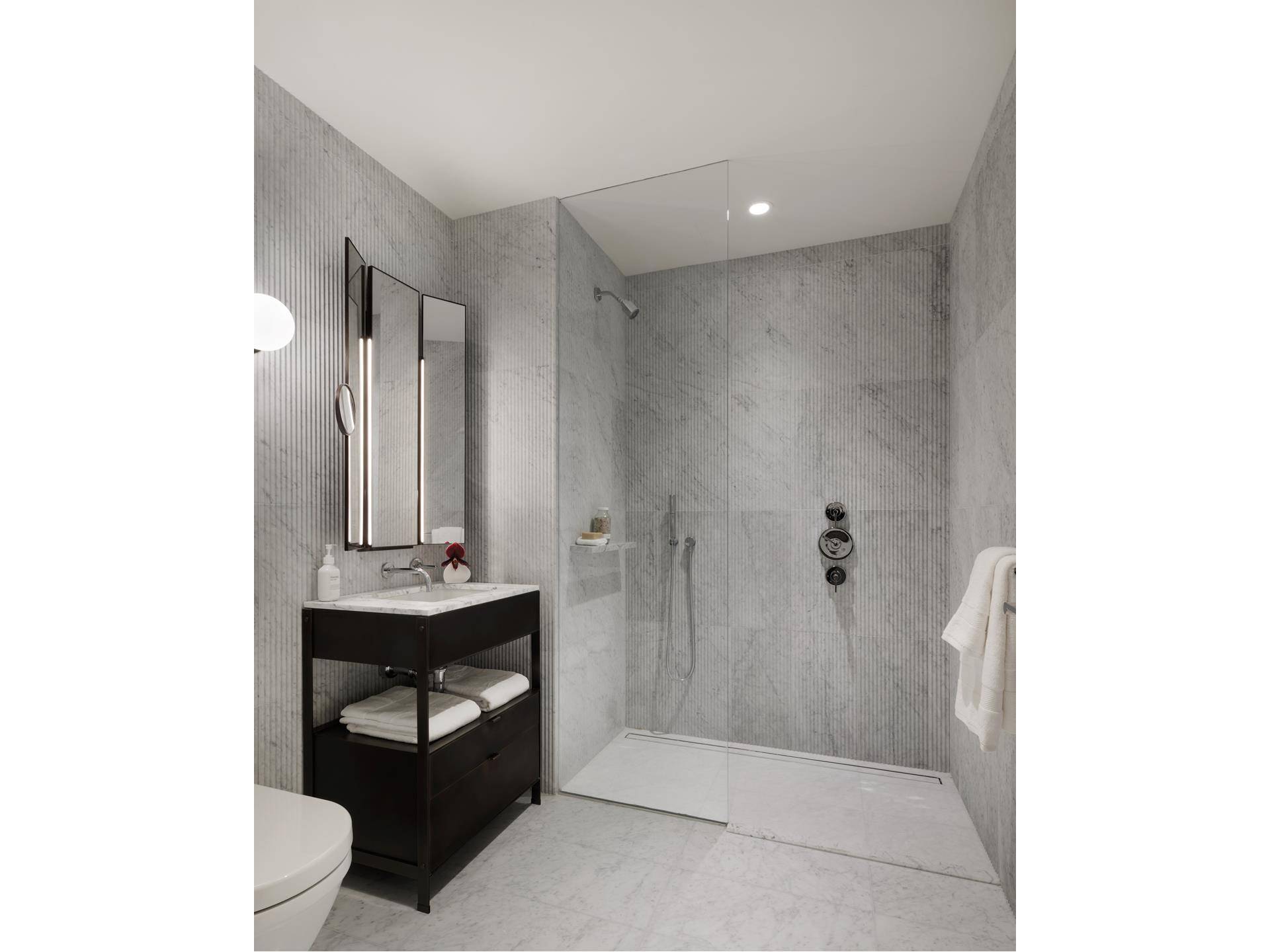 Manhattan, NY 10017,135 E 47TH Street #20B