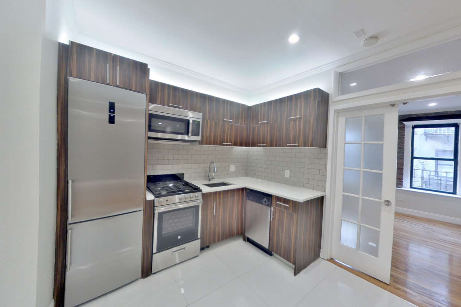 Manhattan, NY 10013,117 ELIZABETH Street #B