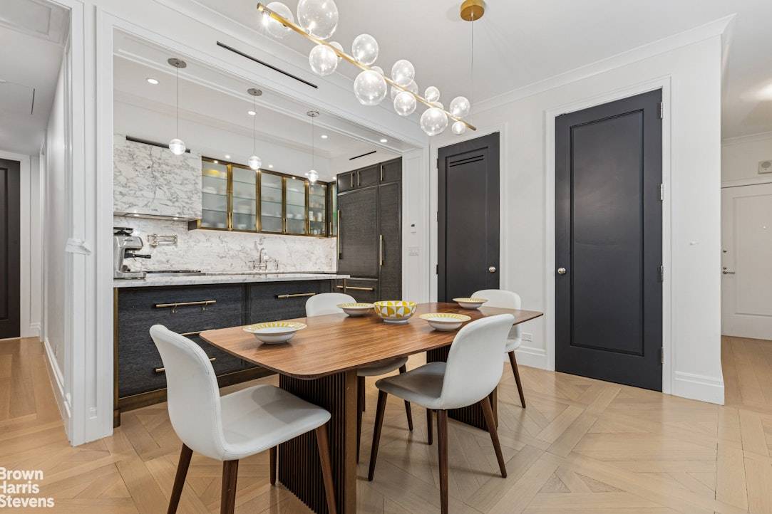 Manhattan, NY 10024,498 W END Avenue #3C