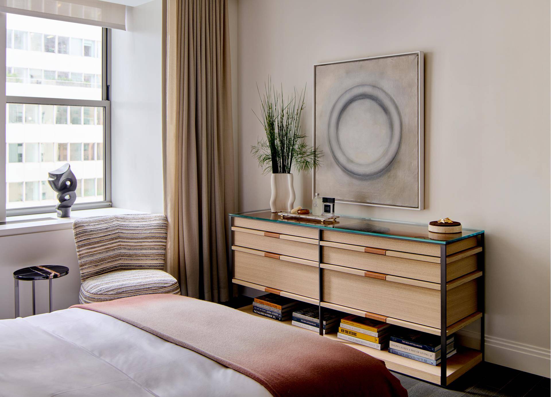 Manhattan, NY 10022,303 PARK Avenue #2020