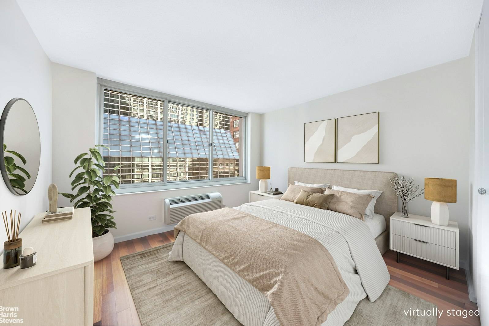 Manhattan, NY 10017,333 E 45TH Street #15F