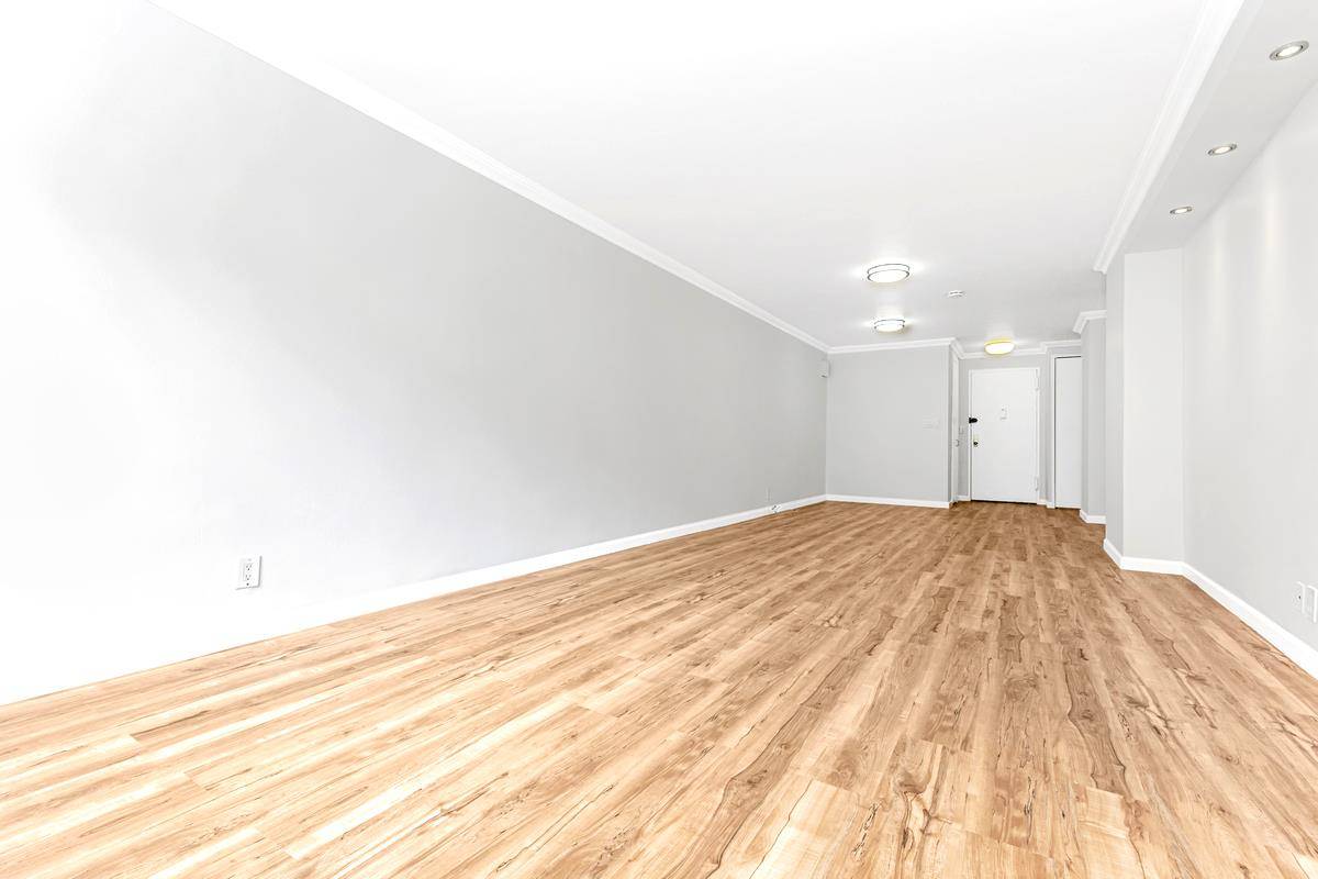 Manhattan, NY 10010,305 E 24th Street #3-T