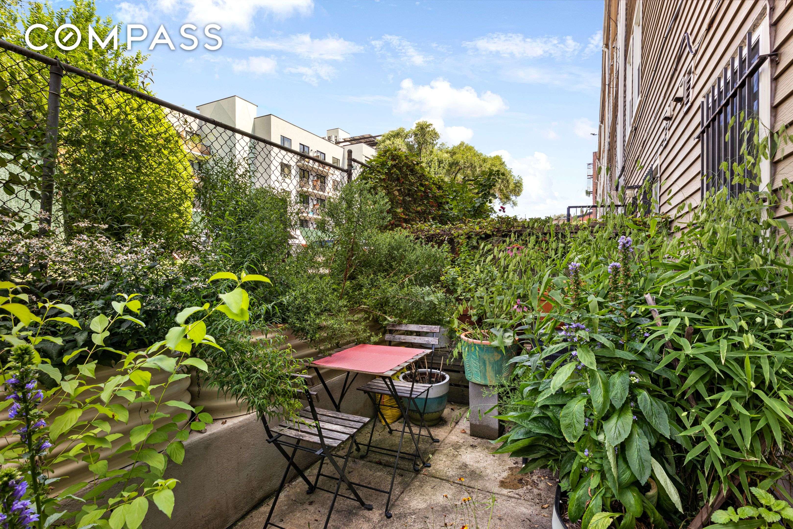Brooklyn, NY 11238,329 Grand Avenue #B