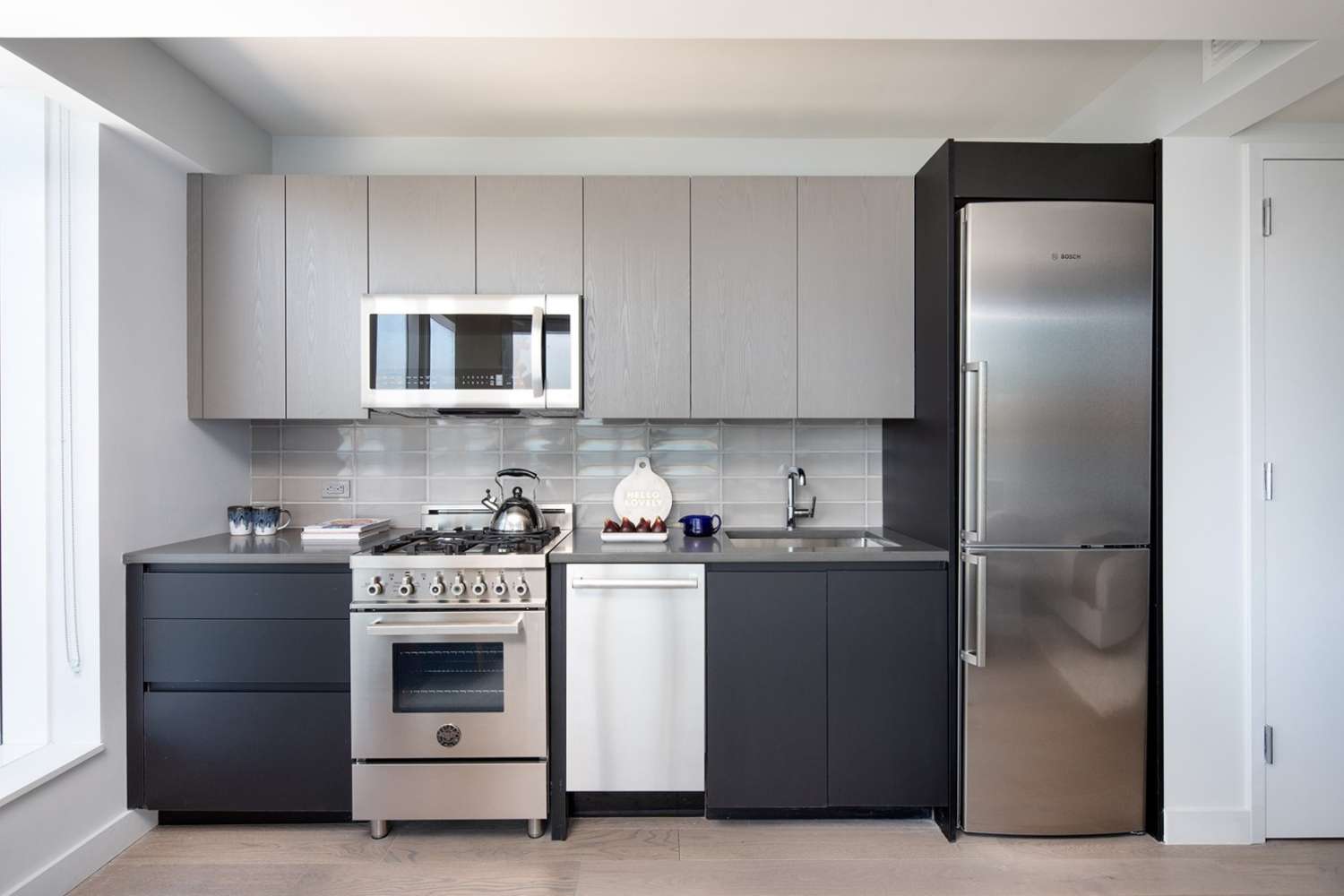 Manhattan, NY 10022,150 E 57TH Street #10E