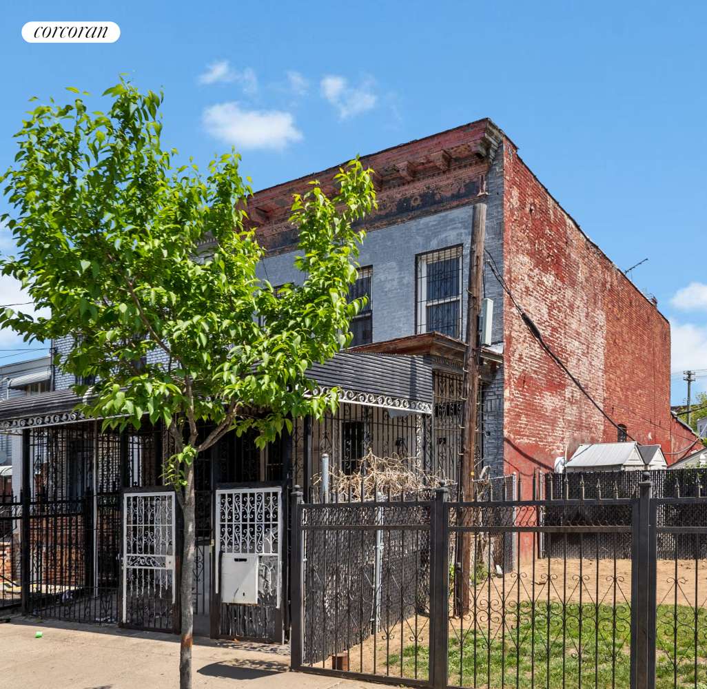 Brooklyn, NY 11207,589 HINSDALE Street