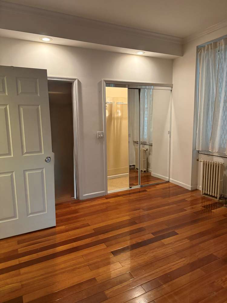 Manhattan, NY 10019,57 W 58TH Street #3H