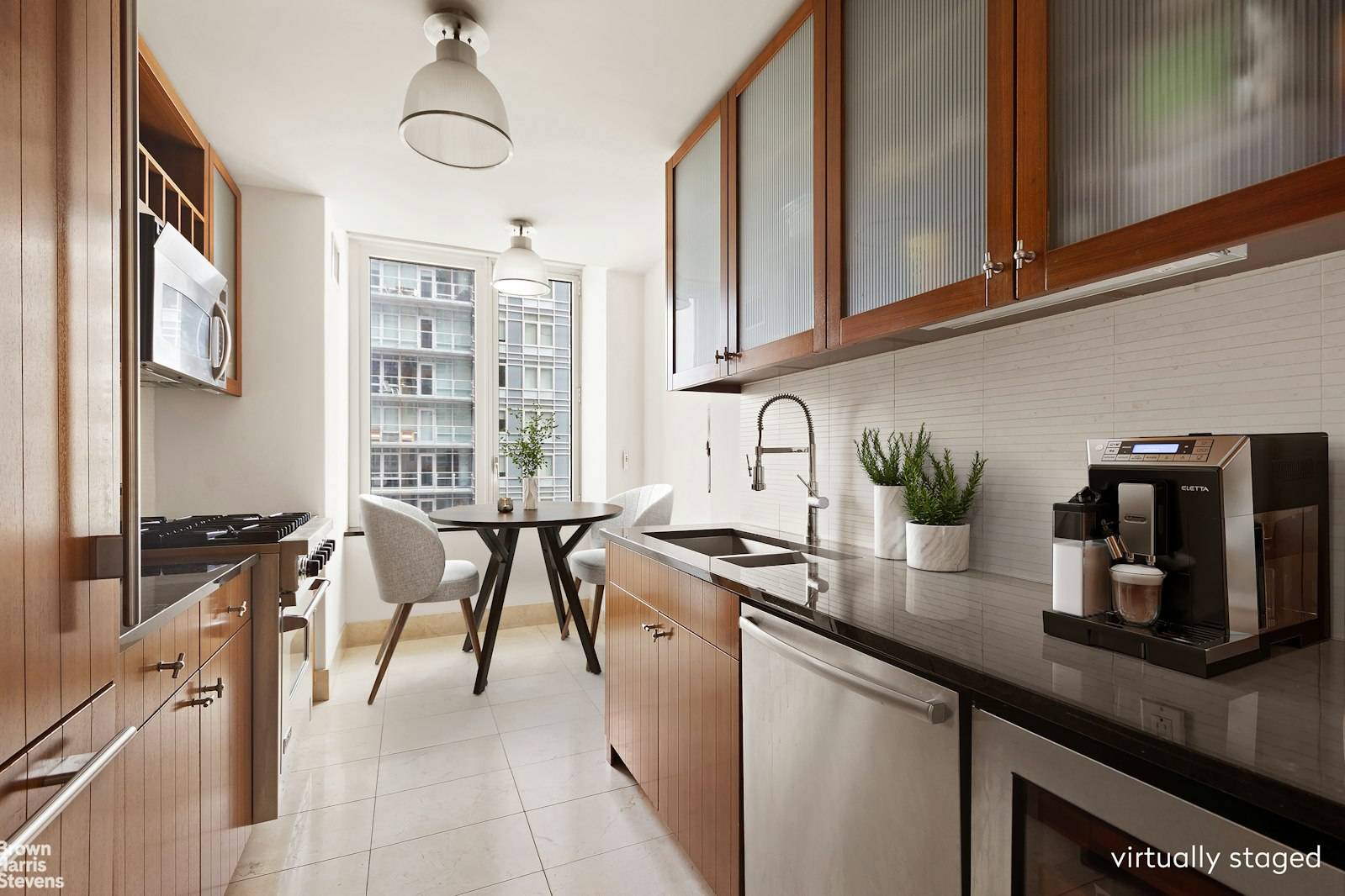 Manhattan, NY 10022,250 E 53RD Street #1502