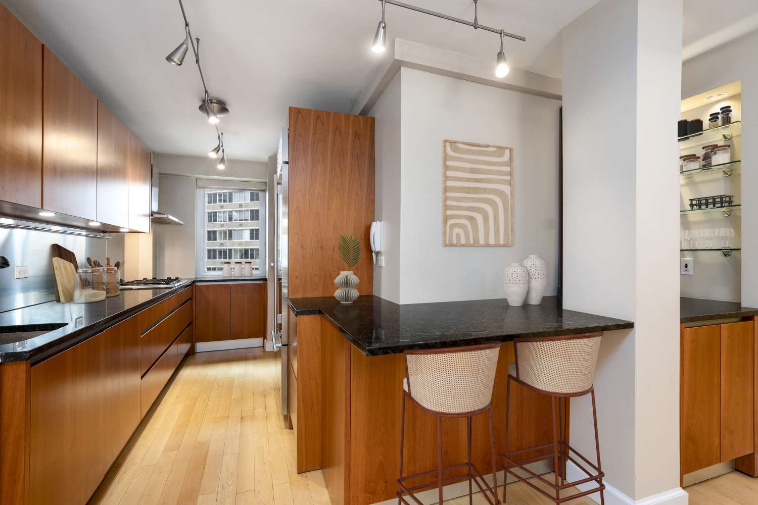 Manhattan, NY 10022,411 E 53RD Street #19D