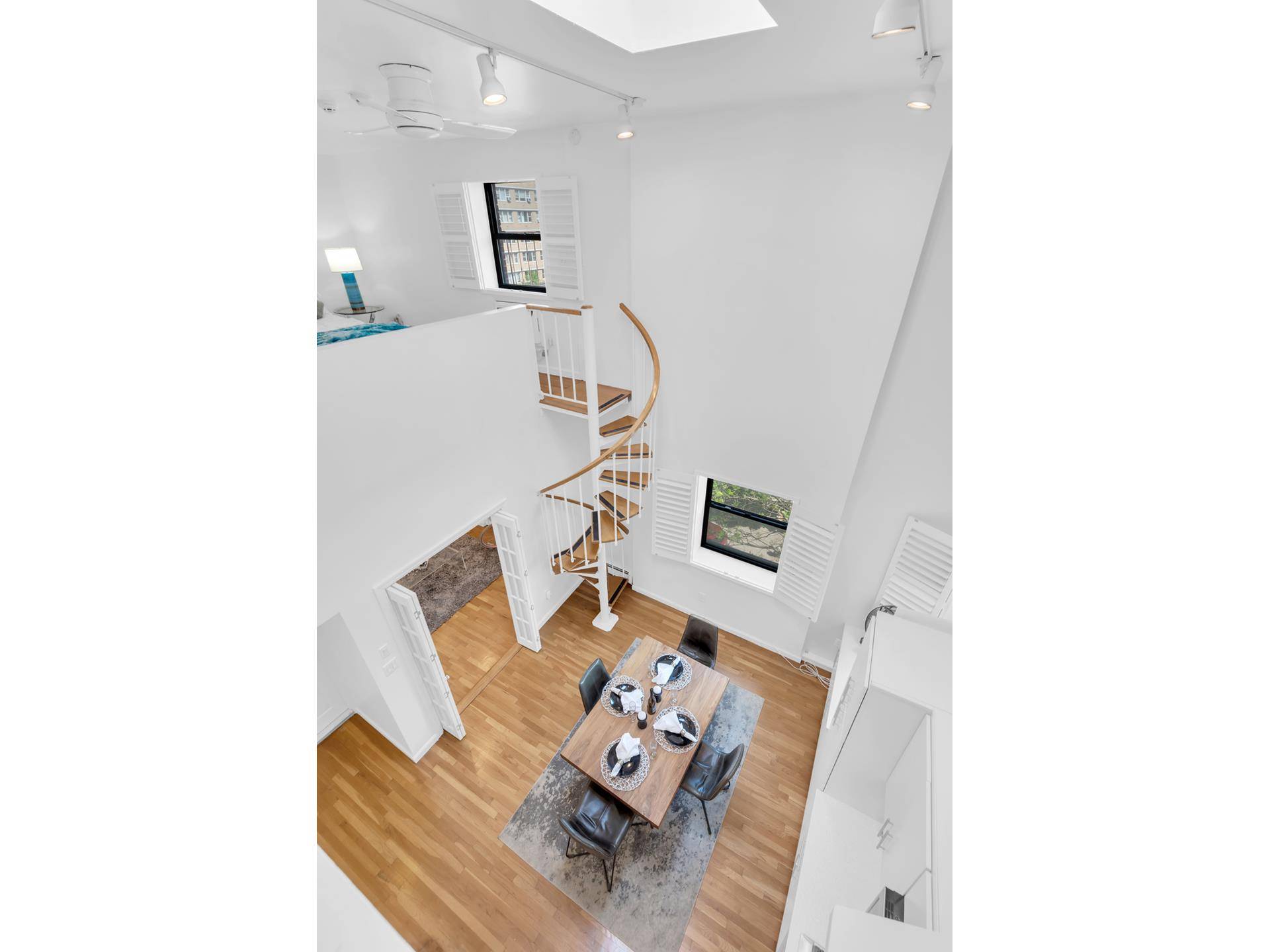 Manhattan, NY 10003,302 E 19TH Street #3B