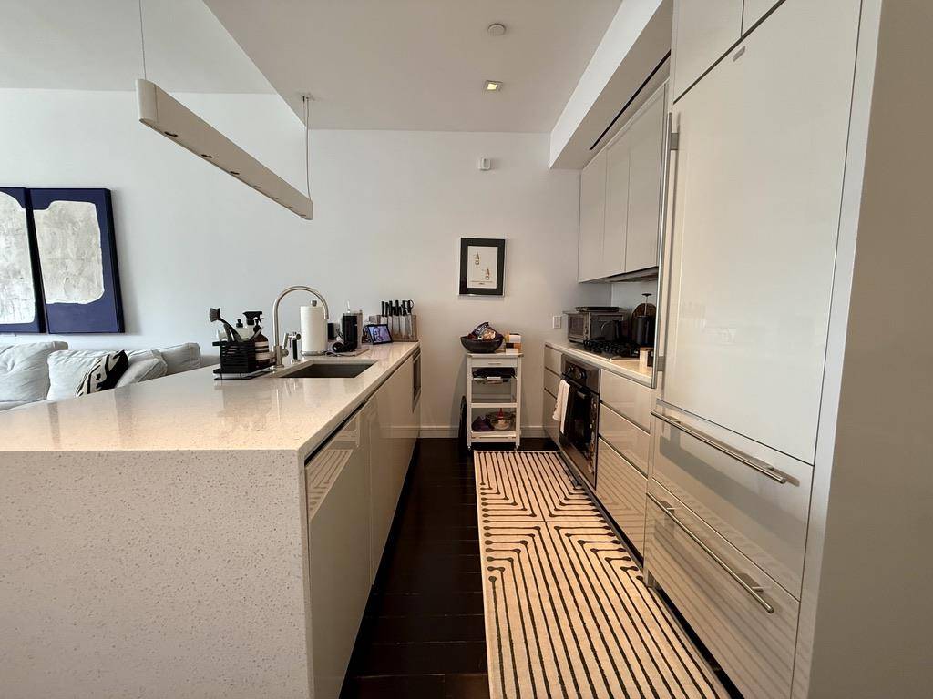 Manhattan, NY 10010,300 E 23rd Street #11-A