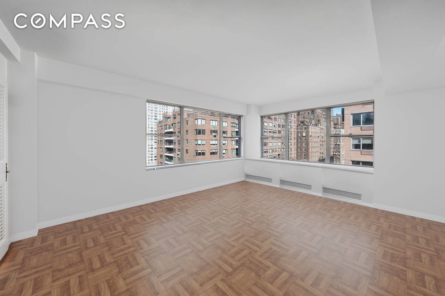 Manhattan, NY 10022,45 Sutton Place S #16B