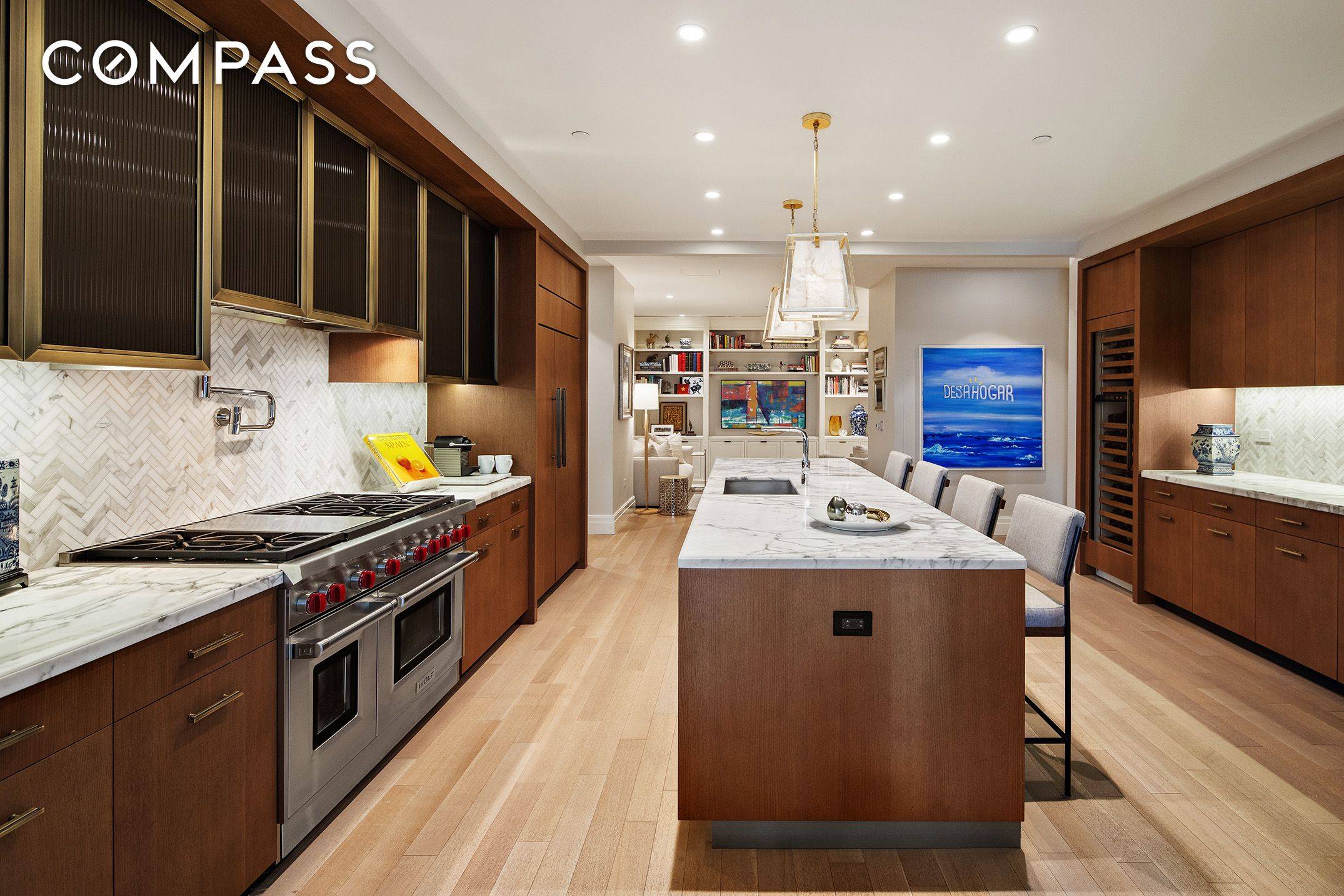 Manhattan, NY 10007,100 Barclay Street #20D