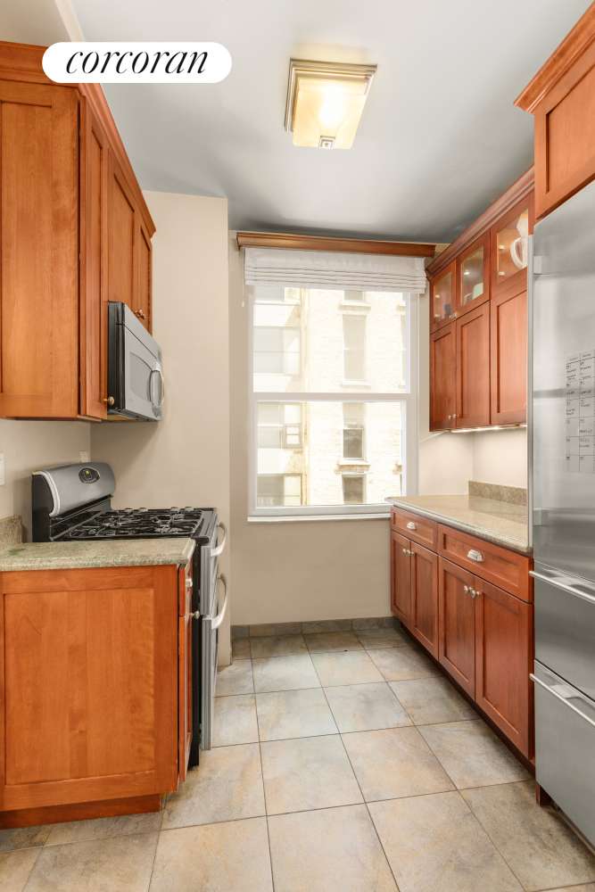 Manhattan, NY 10016,136 E 36TH Street #2F