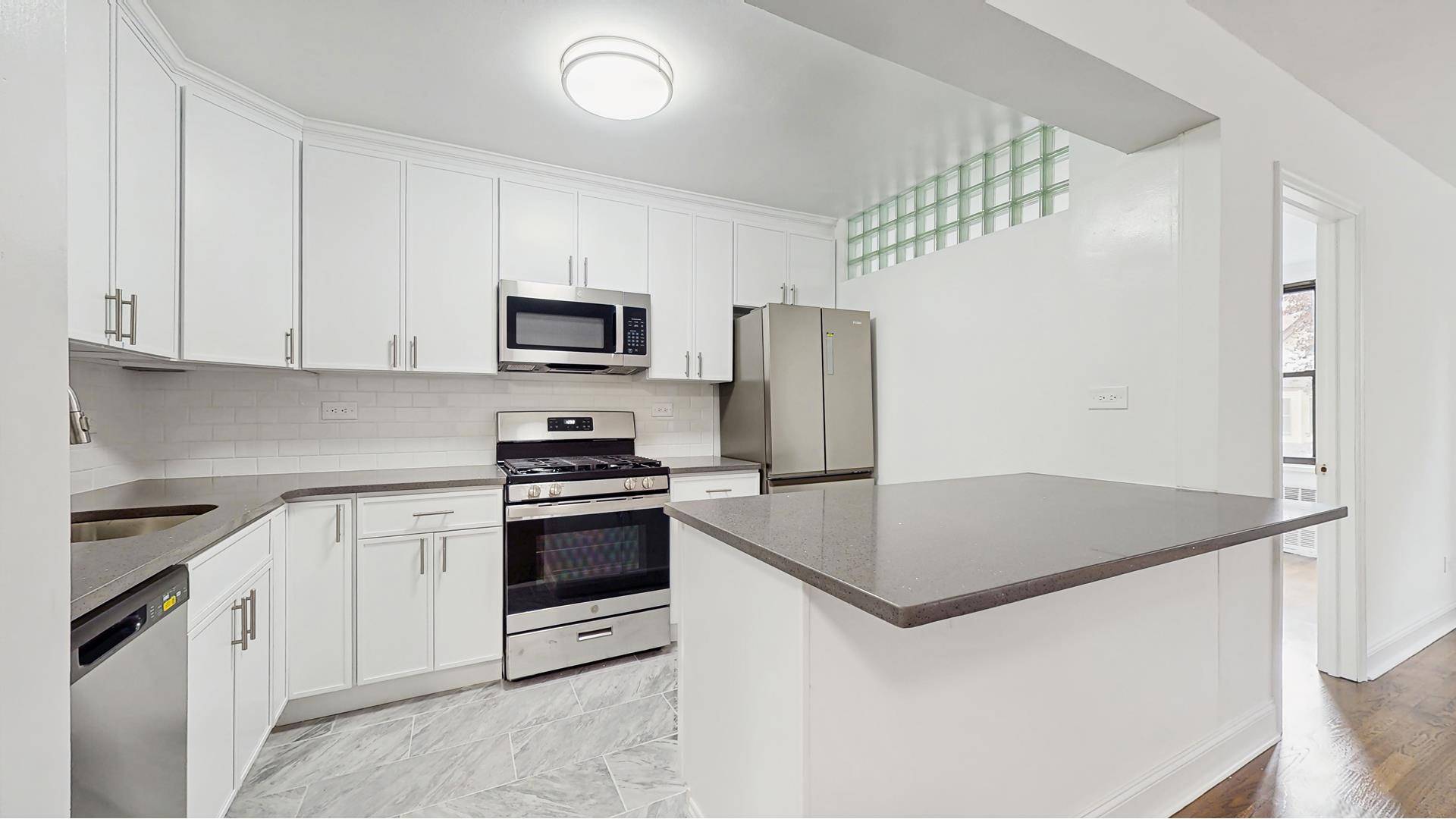 Brooklyn, NY 11218,599 E 7TH Street #2B