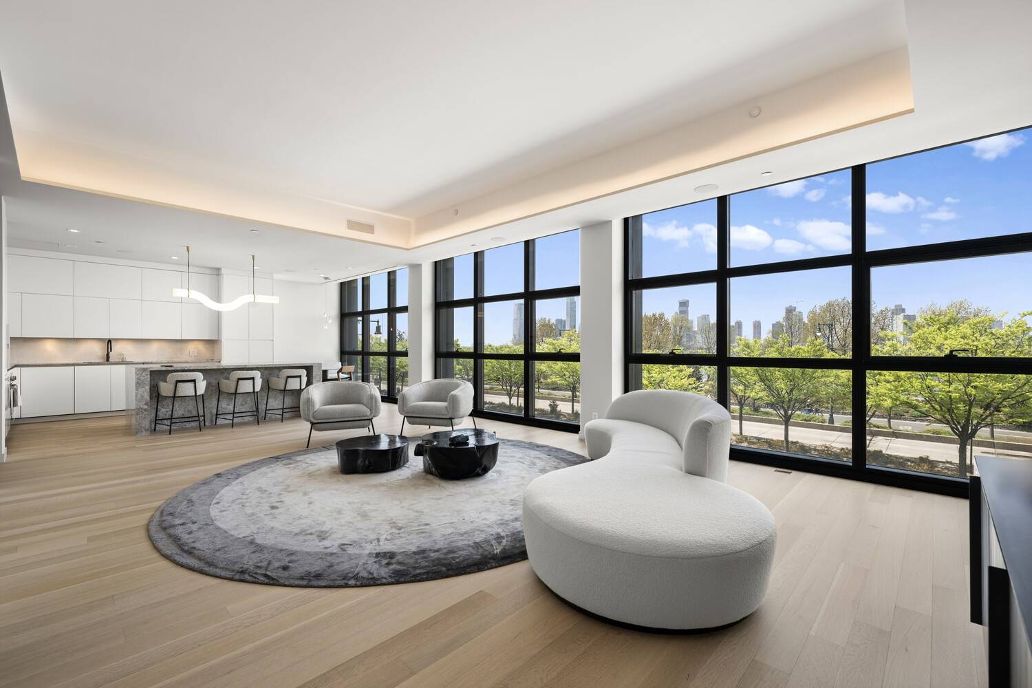 Manhattan, NY 10013,290 WEST Street #2B