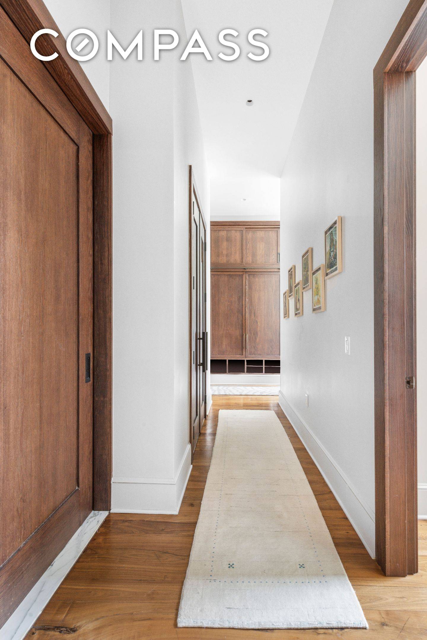 Manhattan, NY 10036,520 W 45th Street #4D
