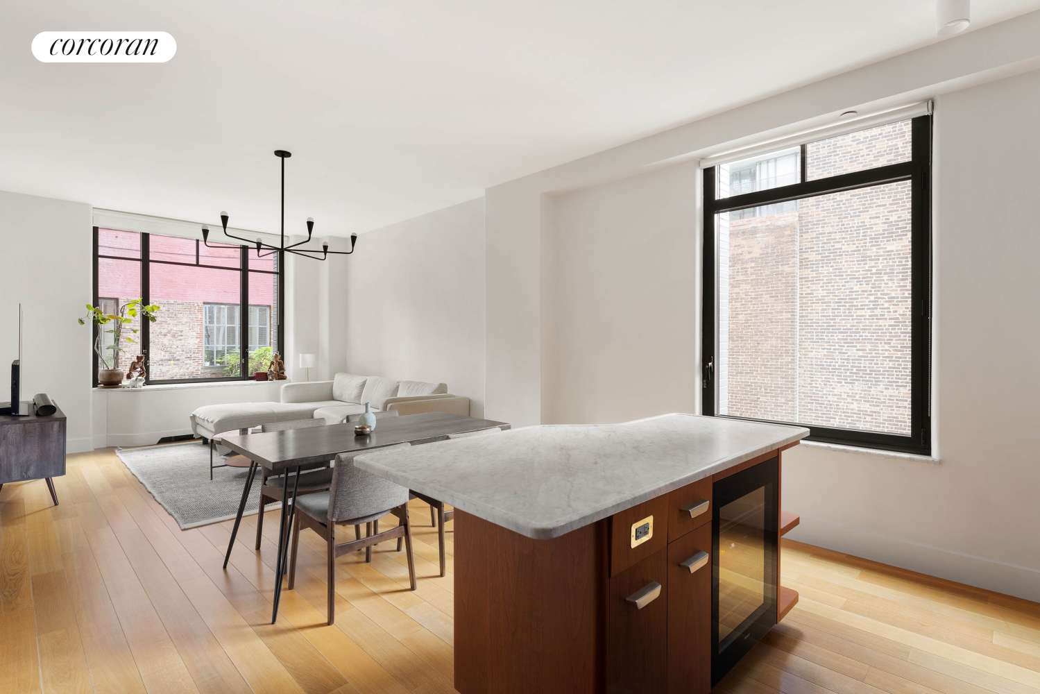 Manhattan, NY 10014,110 CHARLTON Street #9H