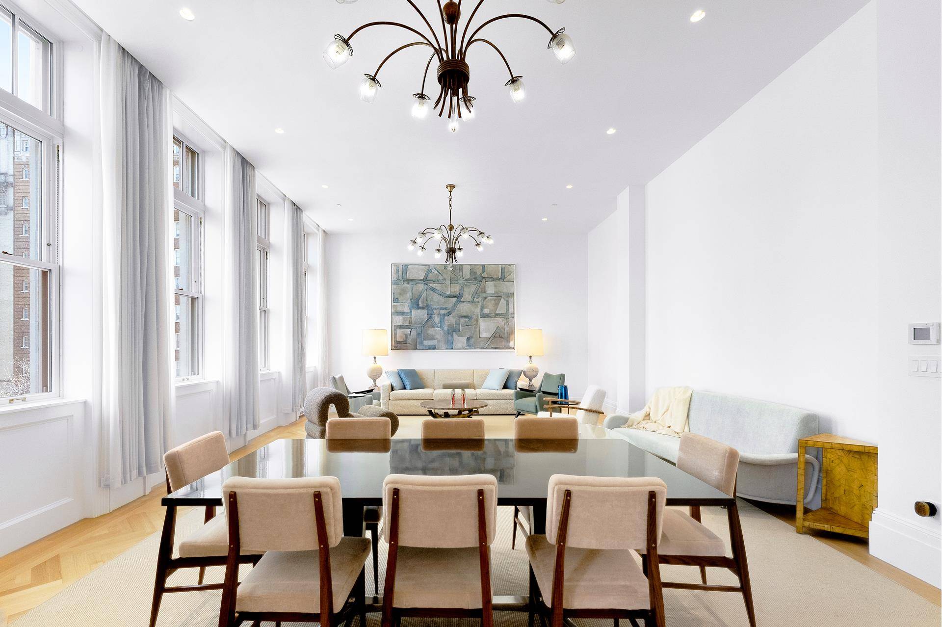 Manhattan, NY 10024,555 W END Avenue #4W