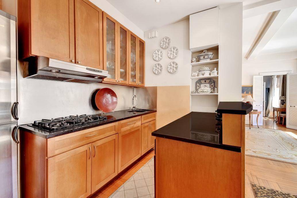 Manhattan, NY 10016,67 Park Avenue #6-C