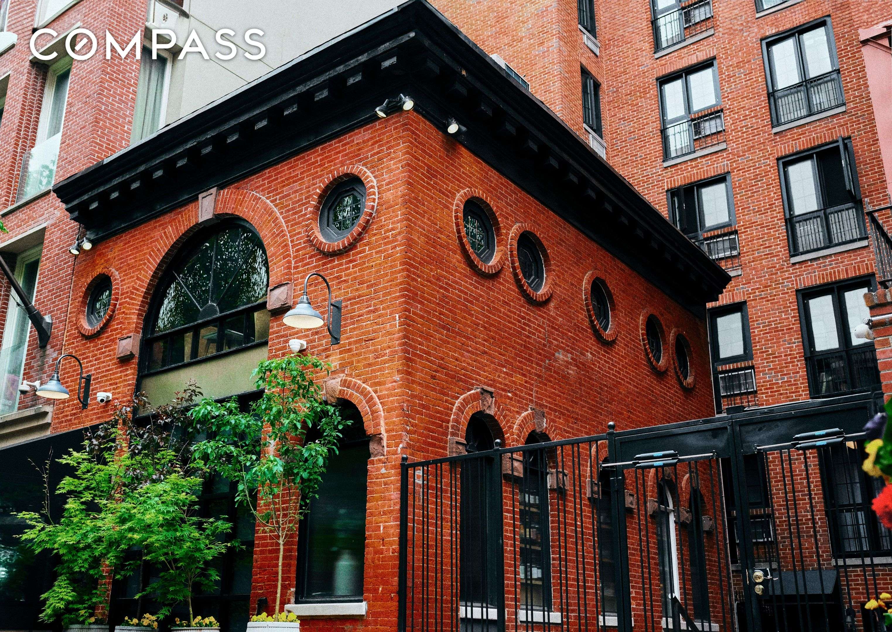 Manhattan, NY 10003,51 Irving Place #5J