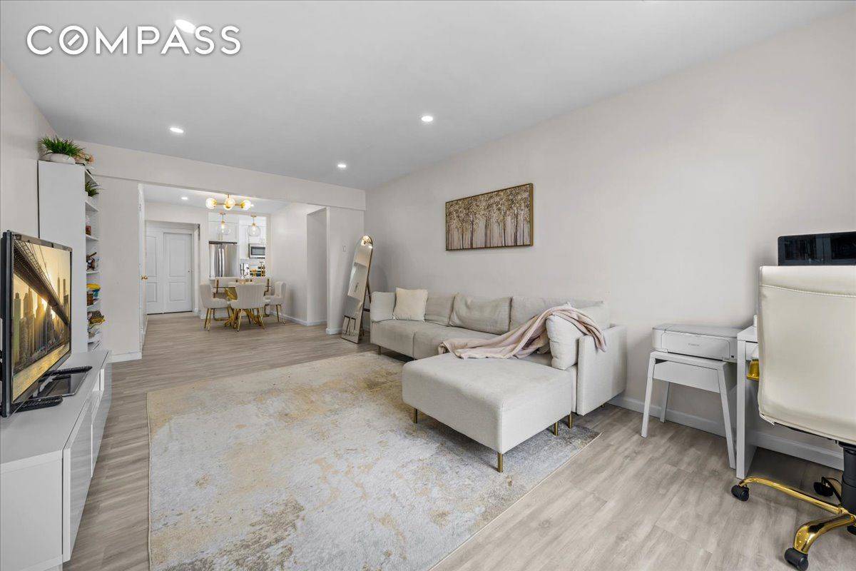 Brooklyn, NY 11230,759 E 10th Street #7H