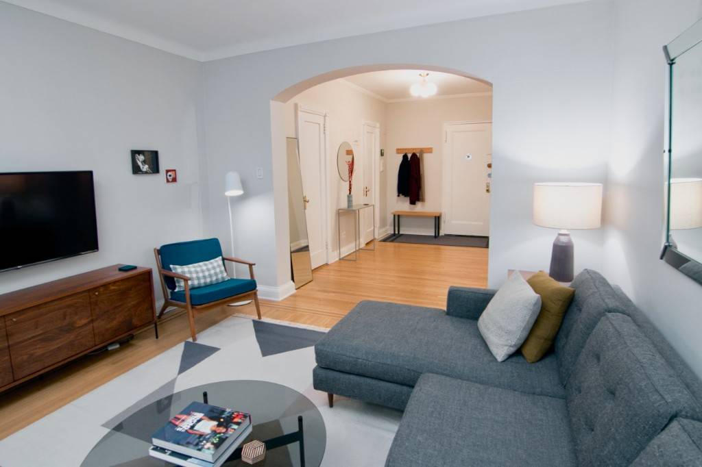 Brooklyn, NY 11218,811 Cortelyou Road #2O