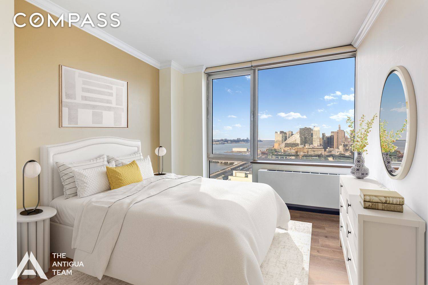 Manhattan, NY 10036,635 W 42nd Street #23E